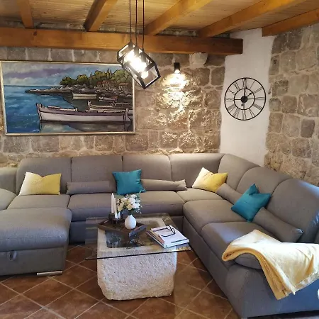 Vakantiehuis House Marija *